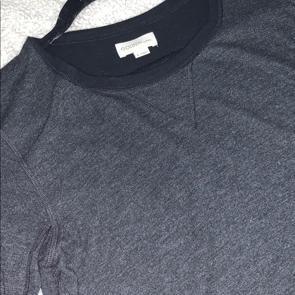 Aritzia golden by TNA black long sleeve